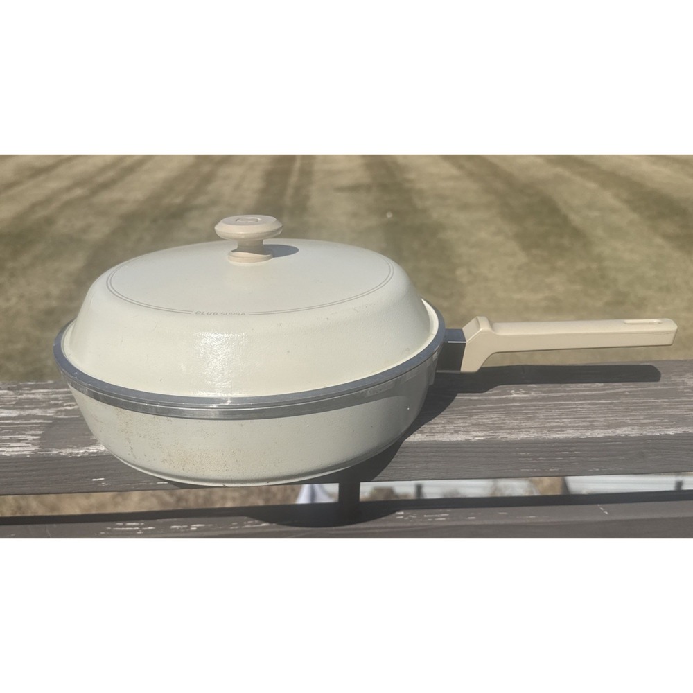 Vintage MCM 11.75" Club Supra Fry Pan Skillet Aluminum w Lid Chicken Fryer
